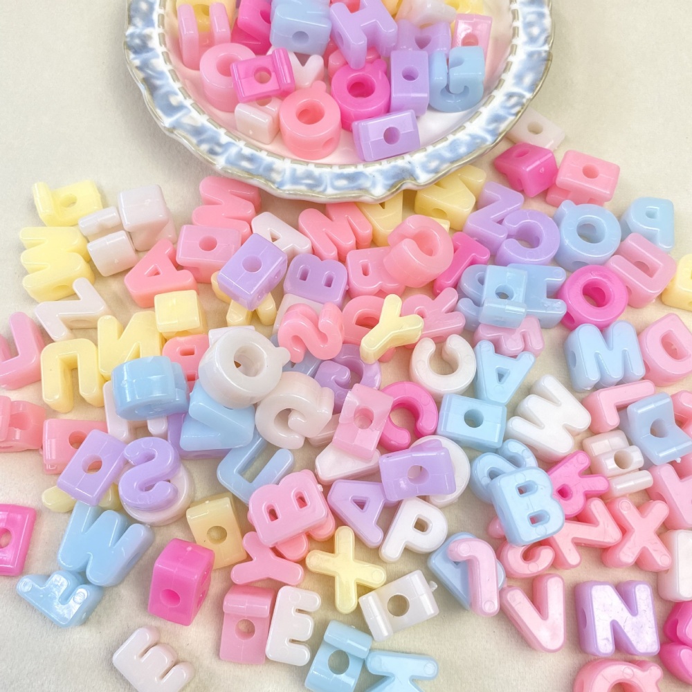 Jewelry Making Tutorial - 10/50/100 個 14-20 ミリメートルアクリルレタービーズキャンディーカラー DIY キット、大穴アルファベットビーズジュエリー作成用アイチェーン装飾